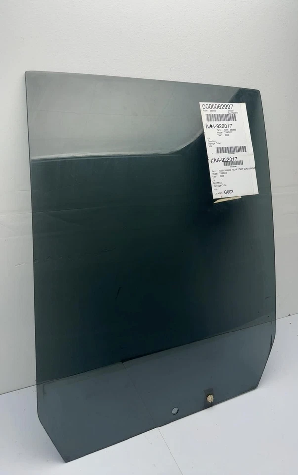 99 00 01 02 03 04 CHEVY GEO TRACKER Rear Door Glass/window Chevrolet Left G005-1 - Image 2 of 4