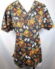 Crest Halloween Scrub Top M Medium Black Orange Haunted House Ghosts Halloween