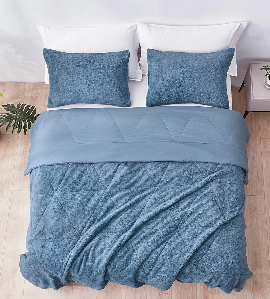 Juego de edredón reversible Sherpa de microfibra lavada suave de 3 piezas Foto 3 de 4