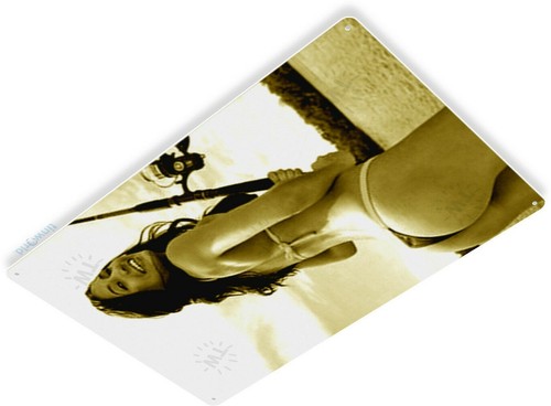 Insegna Latta Metallo Cast Away Pinup Girl Sexy Cowgirl Pesca Uomo Caverna Wall Art Decor - Foto 2 di 4