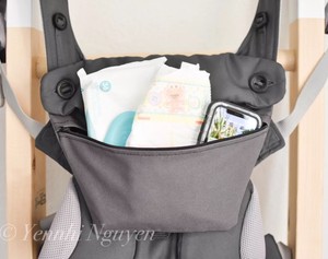 ergobaby pouch