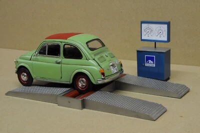 DIORAMAFREAK Bremsenprüfstand für Modellauto Werkstatt Diorama Deko Zubehör 1/18