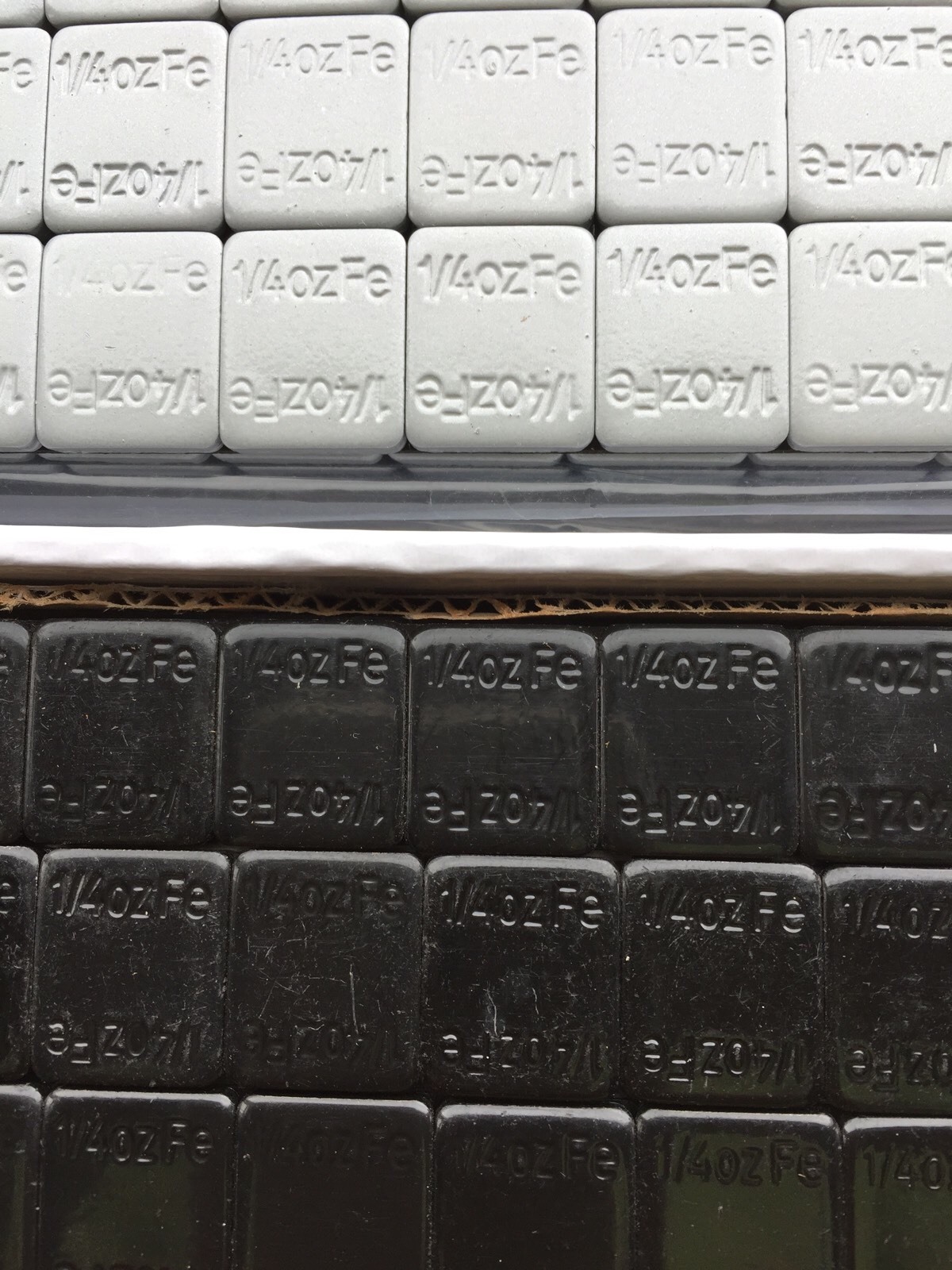 27 LBS BLACK WHEEL WEIGHTS1/4 OZ 27 LBS GREY 1/4 OZ. STICKON