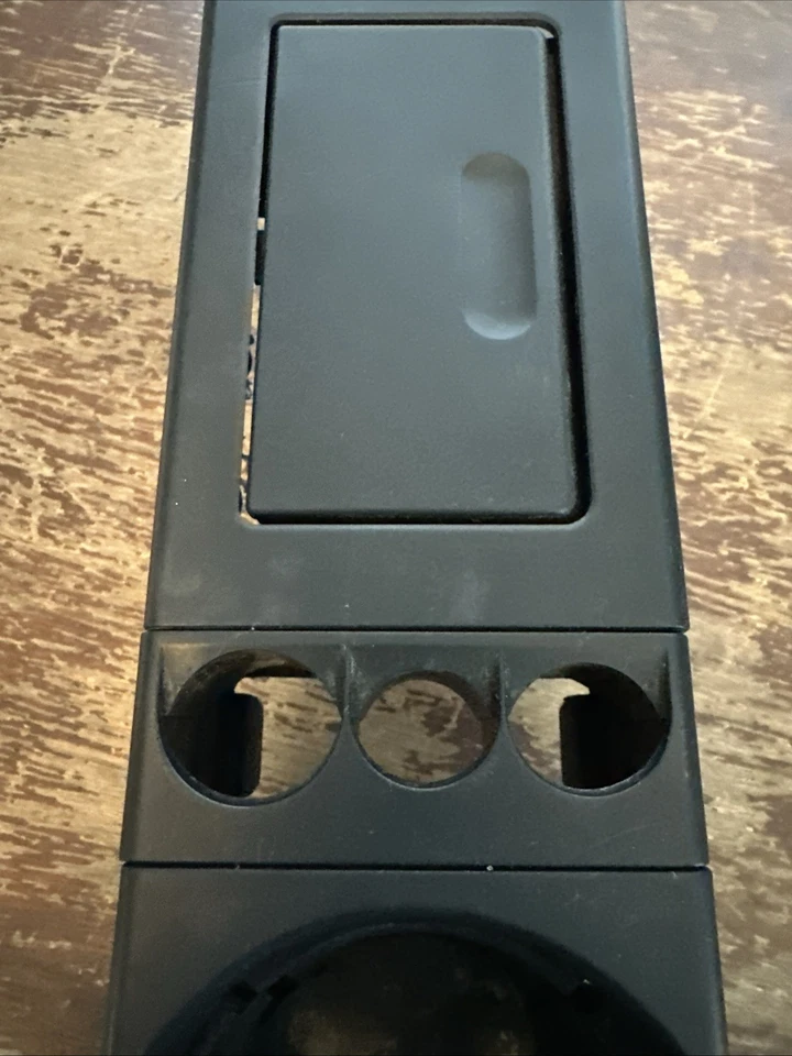 BMW E36 1992-1999 cupé convertible 328ci-325c-318c consola central portavasos Foto 4 de 4