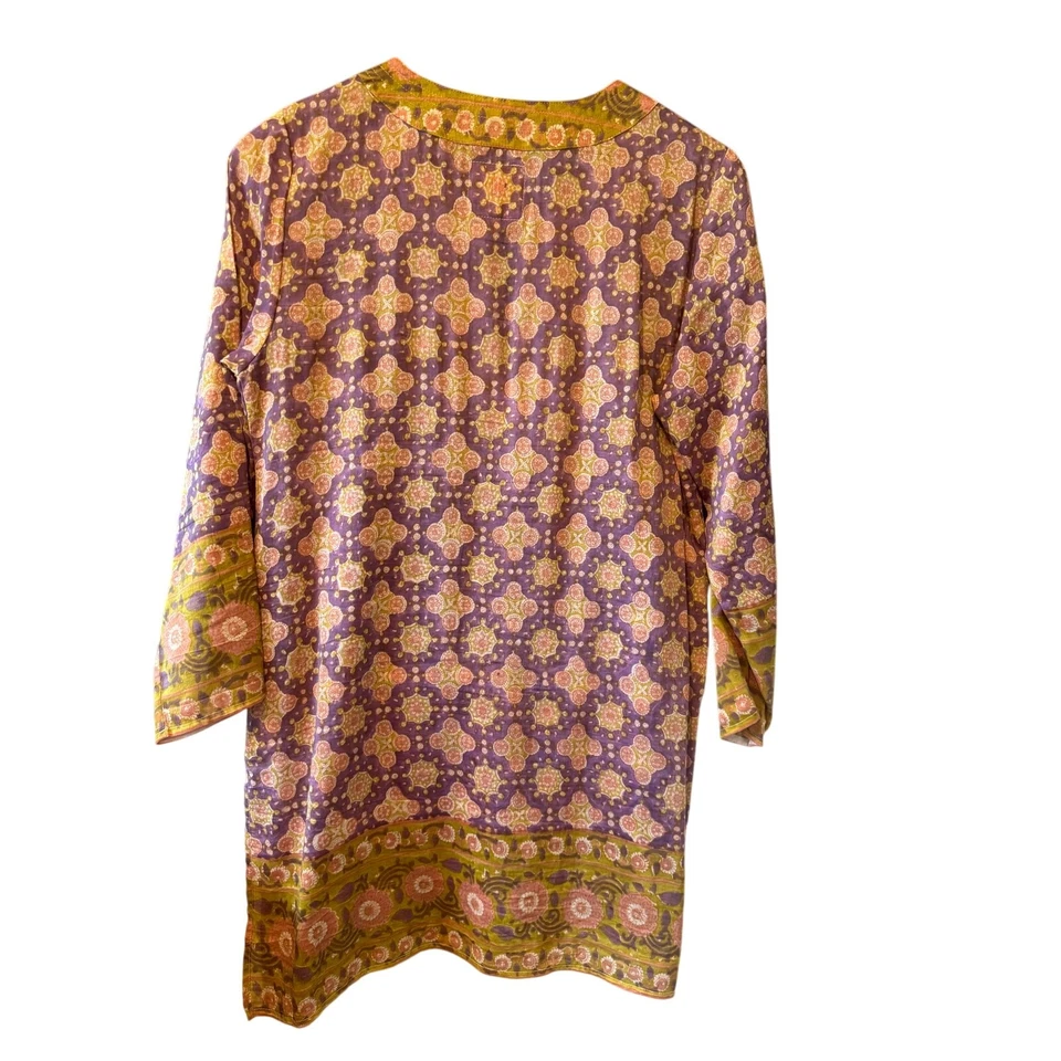 Alicia Bell | Top túnica para dormir con estampado de bloques de mano púrpura seda-algodón | Talla pequeña Foto 3 de 4