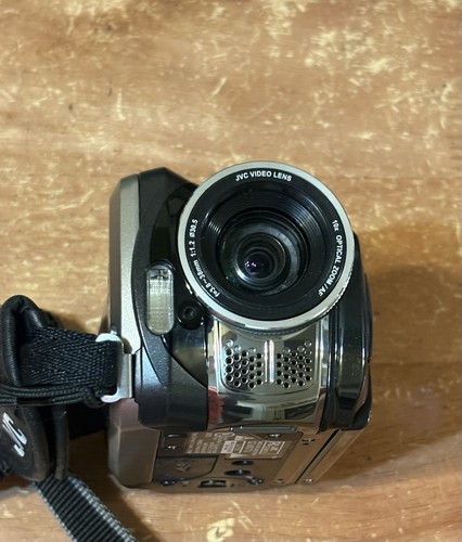 JVC Everio GZ-MG77U 30GB HDD Camcorder w/Battery - UNTESTED - Picture 8 of 13