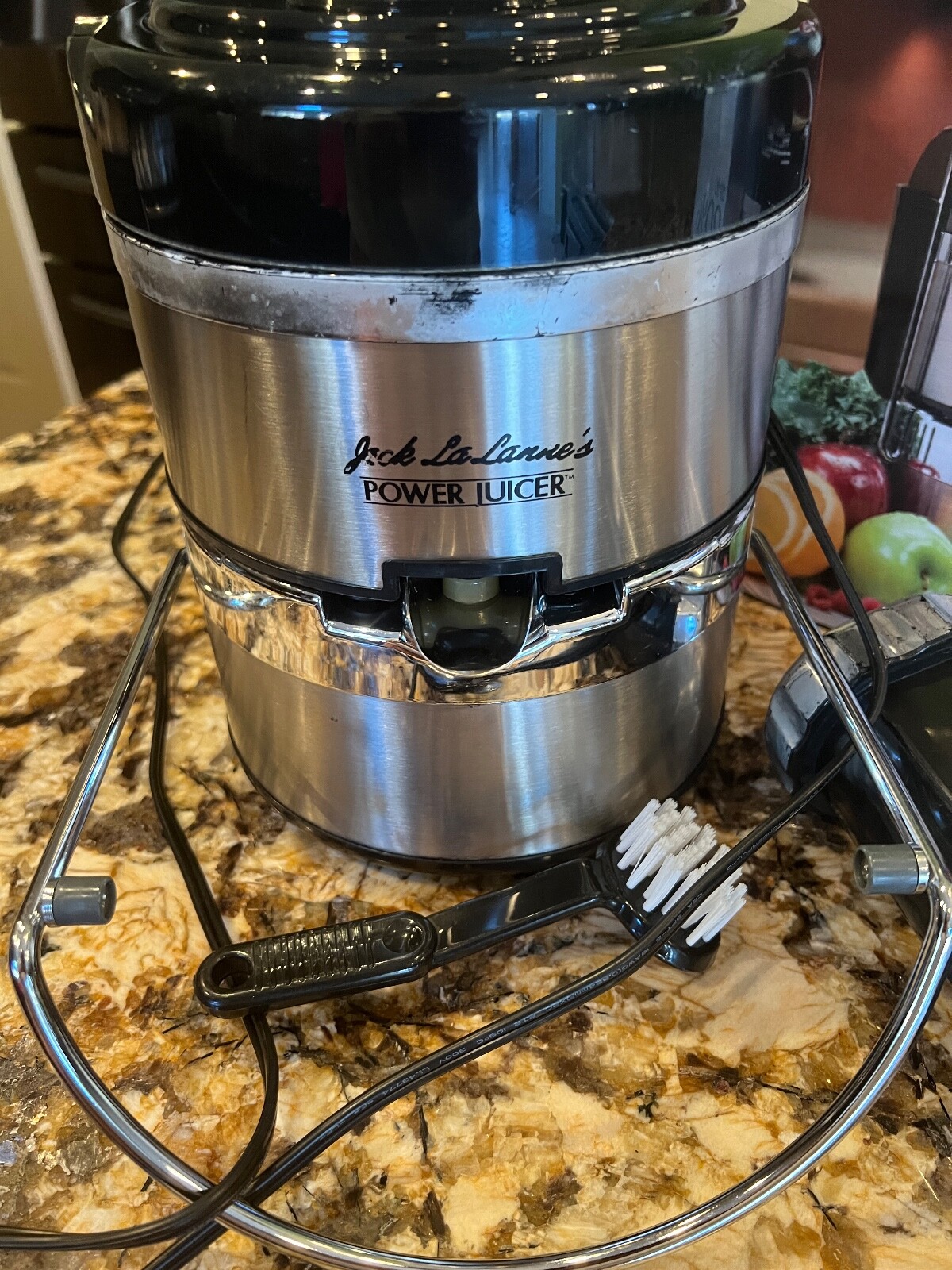 Jack Lalanne's Power Juicer Model E1188 Stainless Steel/ Black TESTED