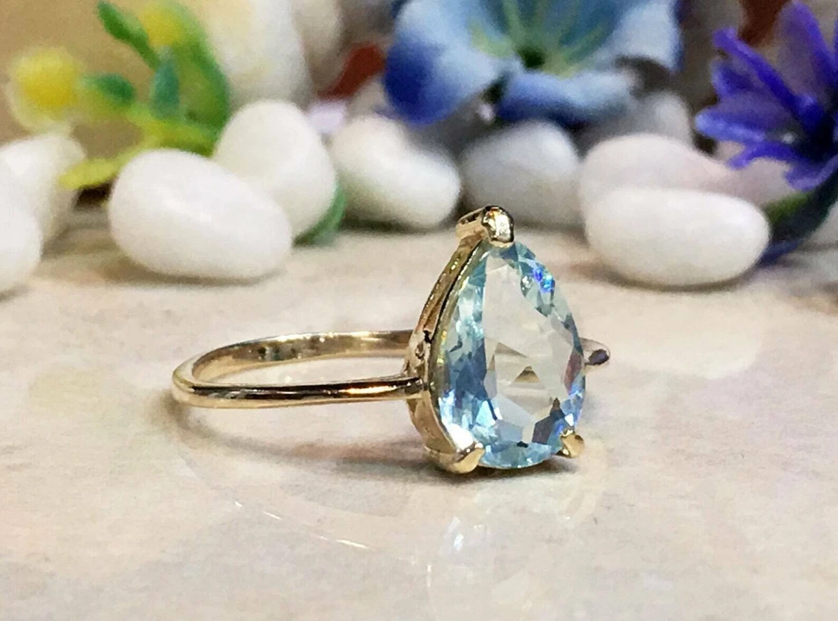 Aquamarine engagement deals ring pear