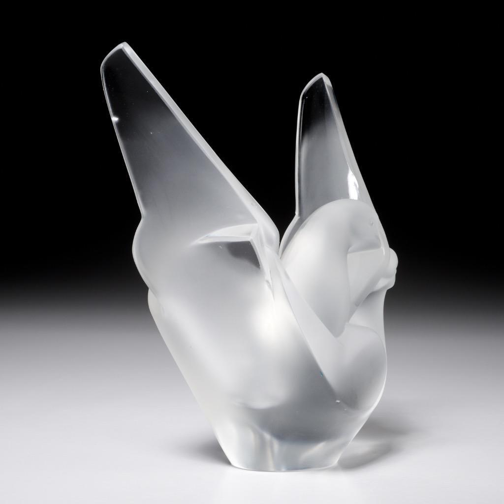 Lalique France Sylvie Love Birds Doves Frosted Crystal Flower Vase