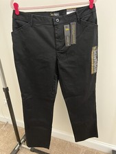 NWT Size 14 Medium LEE Women  s Relaxed Fit All Day Straight Leg Pant