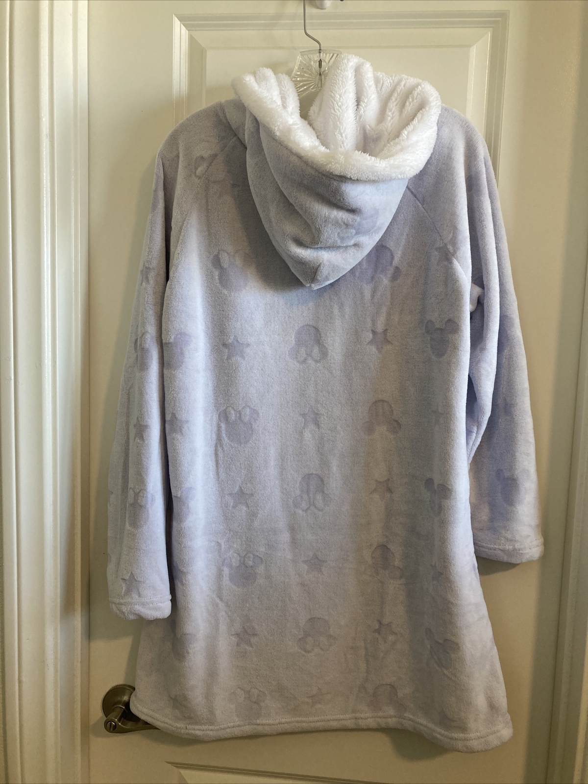 COSTCO DISNEY PURPLE MINNIE MOUSE CHARACTER FLEECE LO… Gem