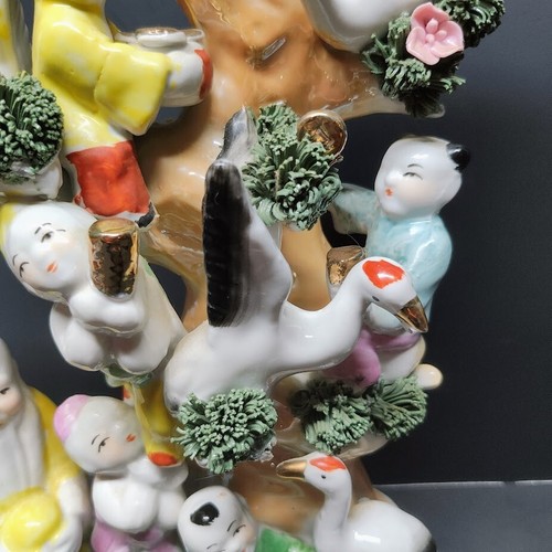 VINTAGE CHINESE PORCELAIN "LUCKY FORTUNE TREE" BUDDHA & CHILDREN ON MONEY TREE - Picture 4 of 12