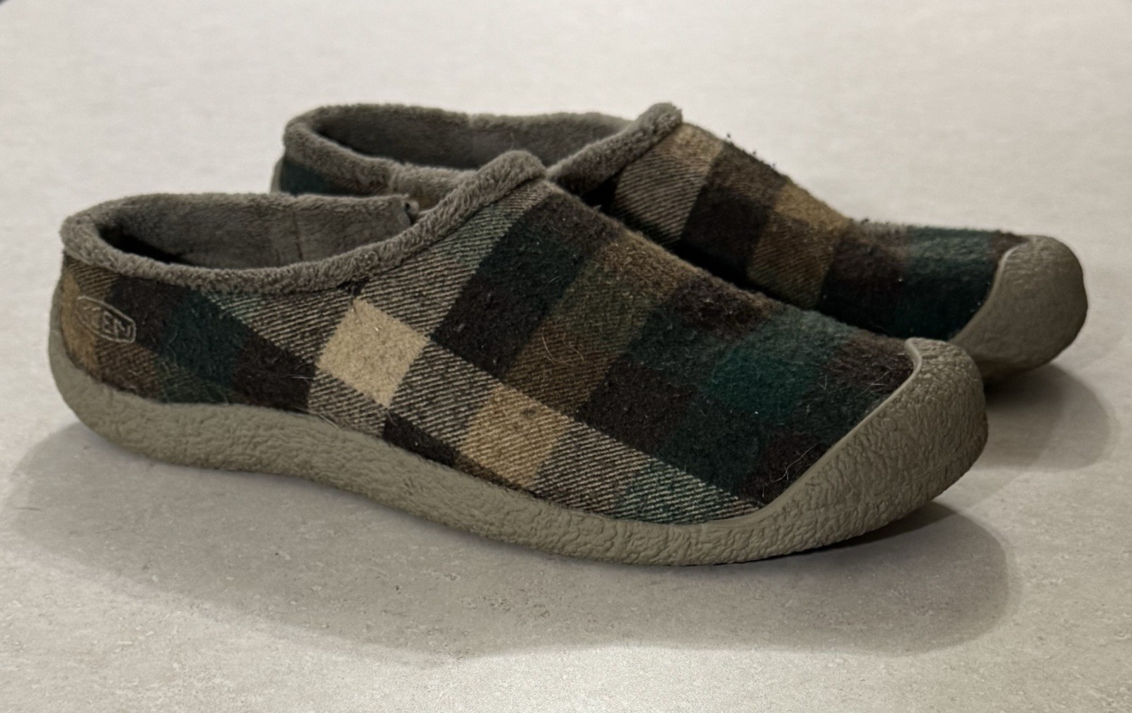 Scivoli donna Keen Howser taglia 10