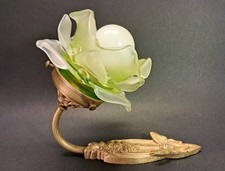 Art Nouveau - Lampada in bronzo con farfalla e rosa in vetro bicolore 1900