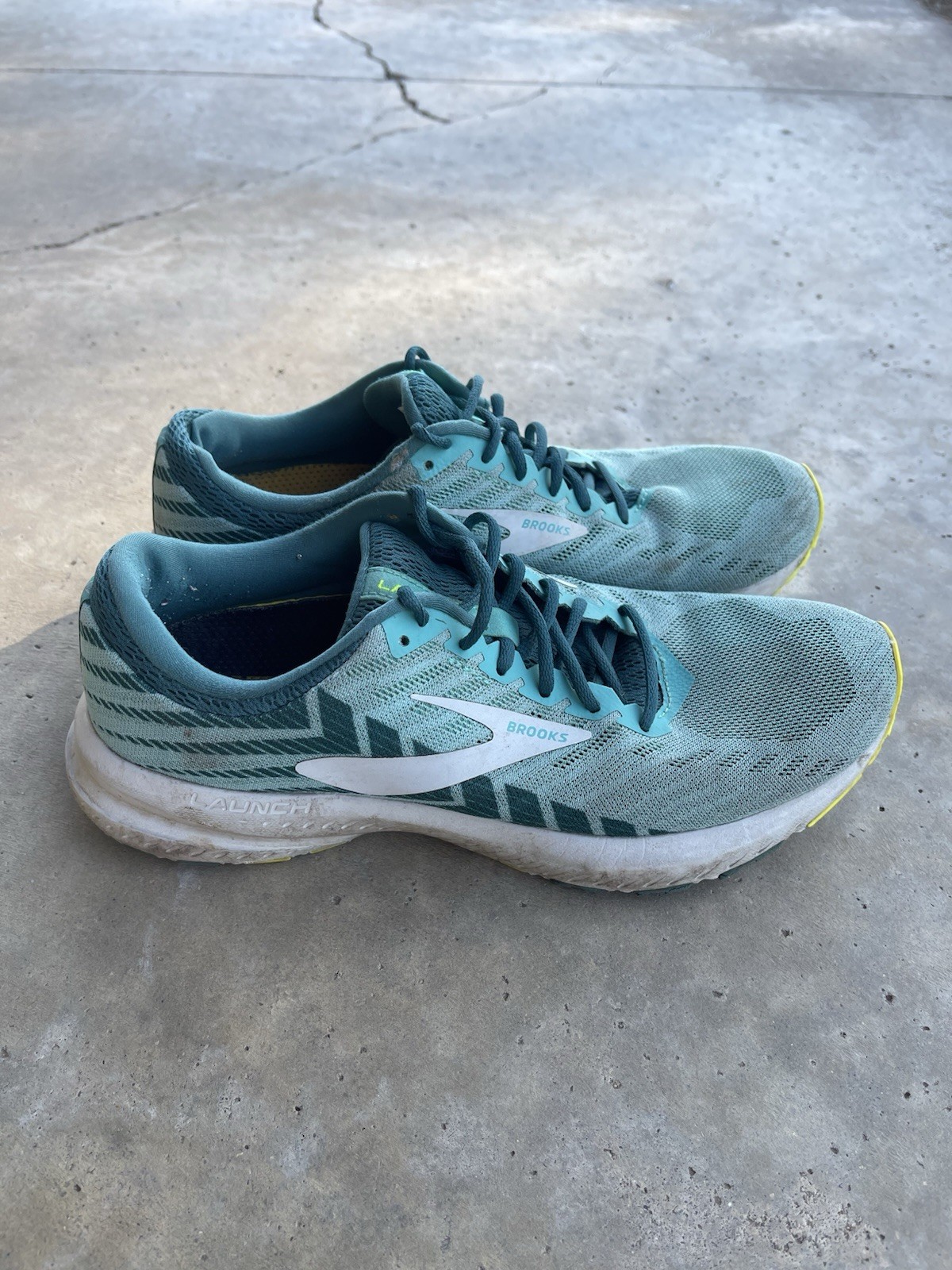 BROOKS LAUNCH 6 RUNNING SHOES WOMENS SZ 8 .5B $140 MSRP NICE image 2