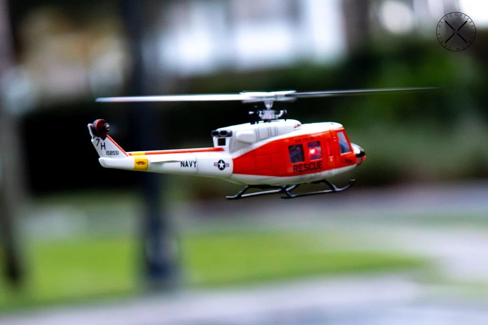 OMPHOBBY M1 Bell 212 UH-1N Navy Rescue RC Scale Helicopter Replica RTF - Image 4 of 4