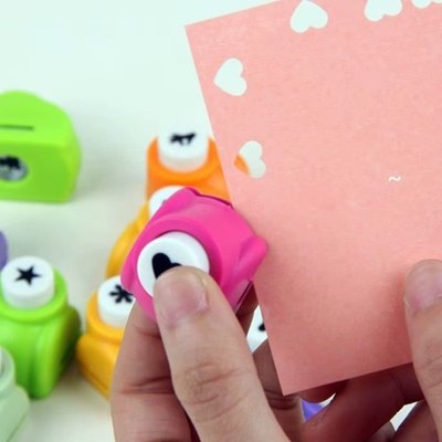 Mini Papierschnitt Stanzer Sammelalbum Handwerk Schneider Schablone Handgerät Loch machen UK