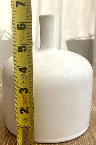 Vintage Mid-Century Modern MCM Italian White Pottery Vase Italy - Picture 3 of 3