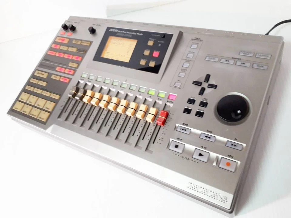 ZOOM MRS-1044 Multi Track Recording Studio Digital Audio Recorder - Image 2 of 4