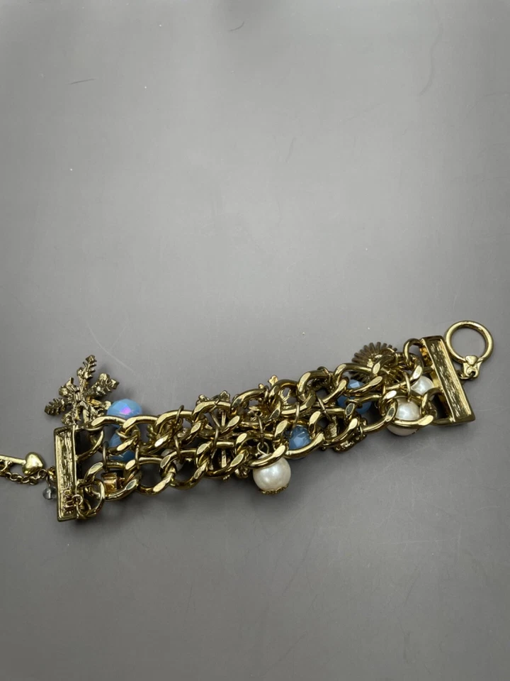 Betsey Johnson Bracelet Snowflake Chunky Purple Pink Blue - Image 4 of 4