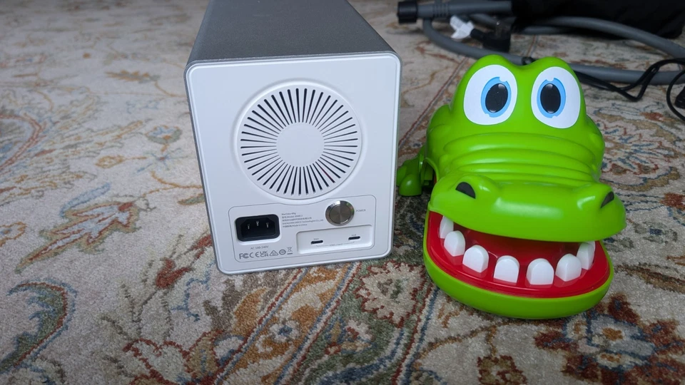 Orico Macdata HDD Enclosure 13P0U-5xxw4e - Image 3 of 4