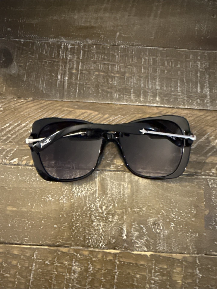 Gafas de sol Nanette Lepore para mujer Foto 4 de 4