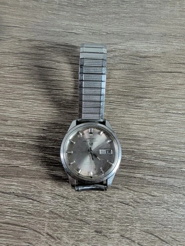 Vintage 1966 SEIKO Sportsmatic 5 21J Automatic 6619-8110 Day Date Dolphin