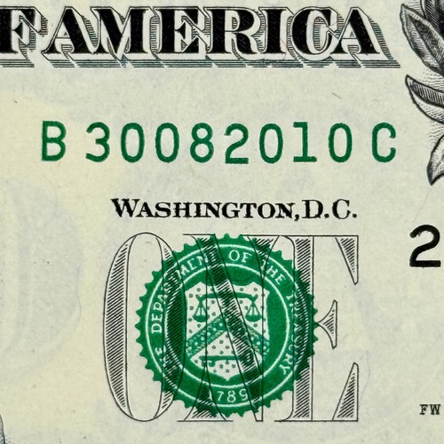 30th of August 2010 Birthday Dollar Bill NEW Uncirculated Fancy Serial Number