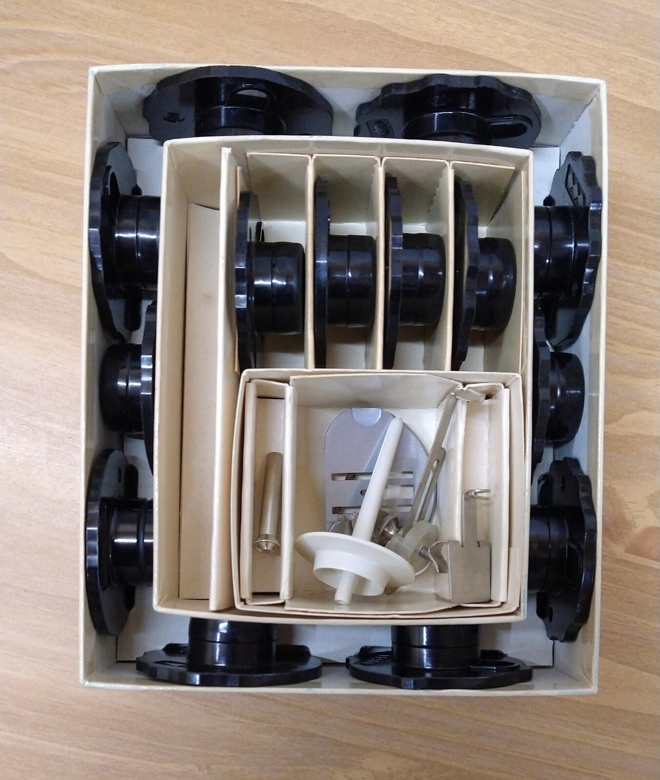 Singer Touch and Sew Accessories for Special Zig Zag Sewing Machine