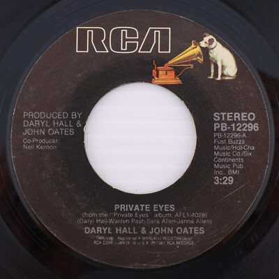 Daryl Hall & John Oates   Private Eyes / Tell Me What You Want - 45 rpm PB-12296