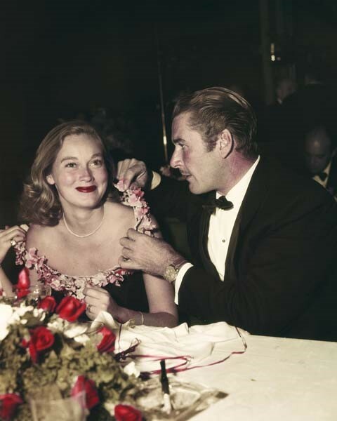 Erroll Flynn at dinner table with wife Nora Eddington 8x10 inch photo  Hollywood | eBay