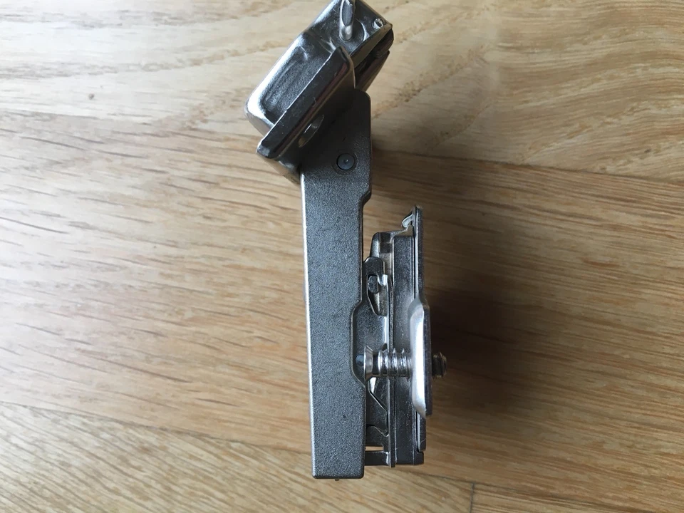 Grass Spezial Scharnier Negative 45° Series G-300