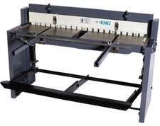 CESOIA MANUALE TRANCIA PER TAGLIO LAMIERA FERRO METALLO A PEDALE 1320 X 1,5 MM