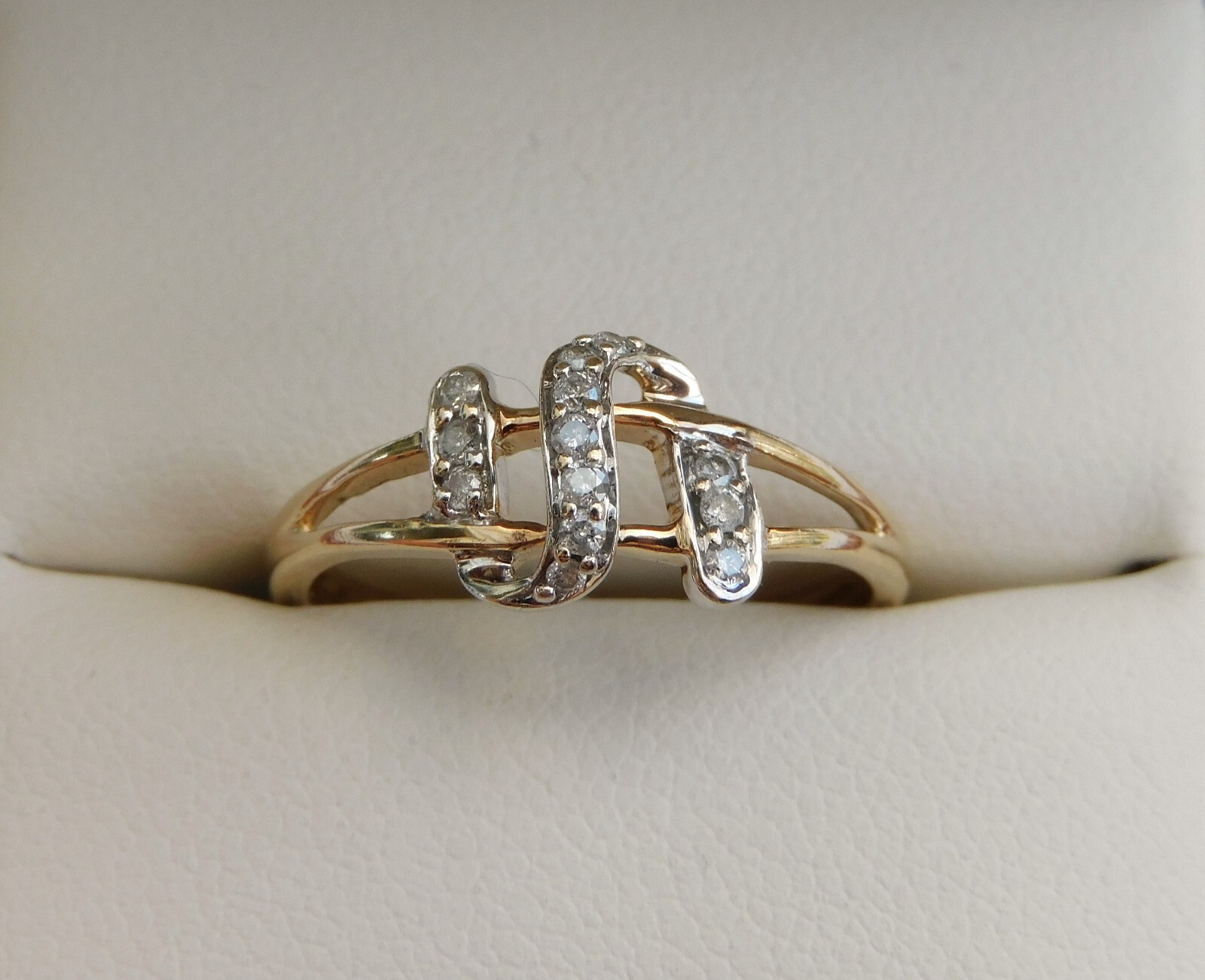 Gold Ring Gemporia Diamond Pendant Gemporia Yellow Diamonds 2025