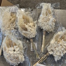 Mini Dried Flower Bouquet, 5 Pcs Pampas Grass Natural Wildflower w/ Stem