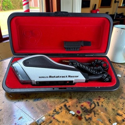 Vintage Norelco Rotatract Razor HP 1311 Tripleheader Shaver MCM Aesthetic Tested
