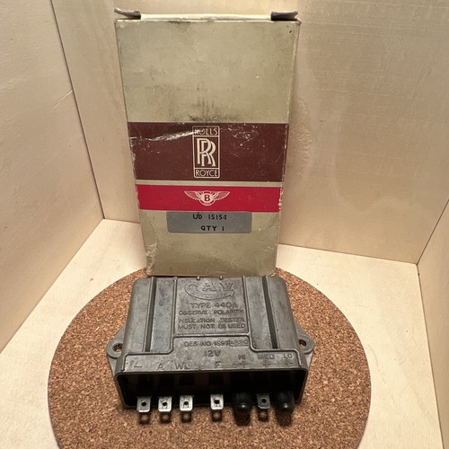 Rolls-Royce Silver Shadow Voltage regulator P/N UD15154 Photo - $65