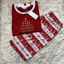 Ekouaer Women’s  Size Medium Festive Red Holiday Long Sleeve Pajama Set NWT