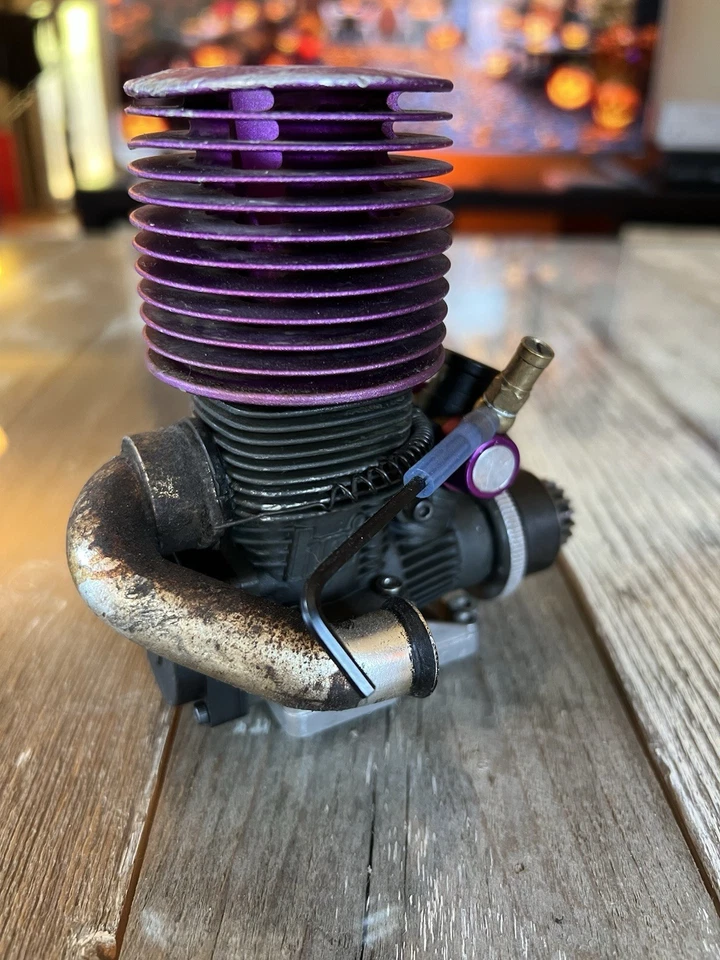 Motor Nitro HPI Savage X 4.6 GT con disipador de calor de arranque Roto, carburador deslizante, Exhost Foto 2 de 4