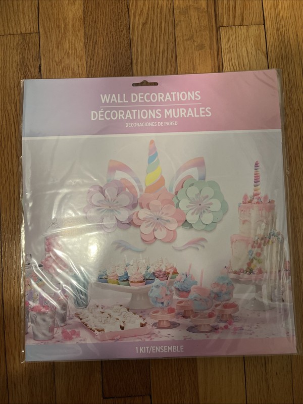 BIRTHDAY WALL DECORATIONS UNICORN FANTASY