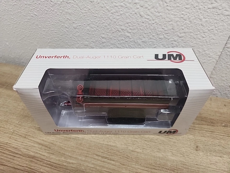 1/64 Unverferth Dual Auger 1110 Grain Cart Red On Tracks - Image 2 of 4