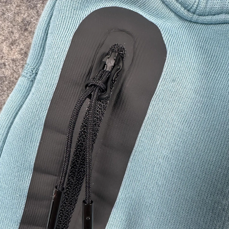 Pantalones Cortos Nike Tech Polar Para Hombre Medianos Azul FB8171-464 Bolsillo con Cremallera Salón Atlético Foto 3 de 4