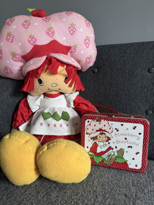 SELTENE Strawberry Shortcake 2002 Jumbo Puppe Plüsch (ca. 30'') und Blech Brotdose