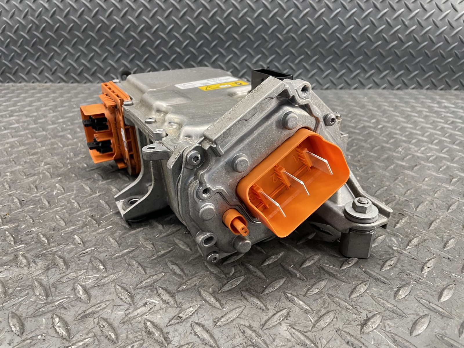 BMW i8 2019 Inverter