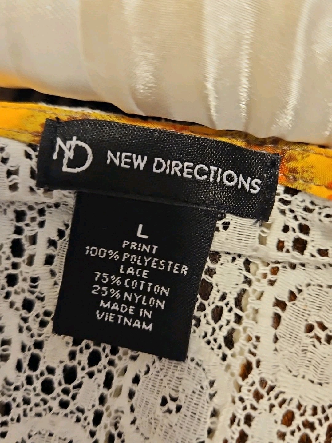 New Directions Sheer Patchwork Lace Insert Flowy … - image 8