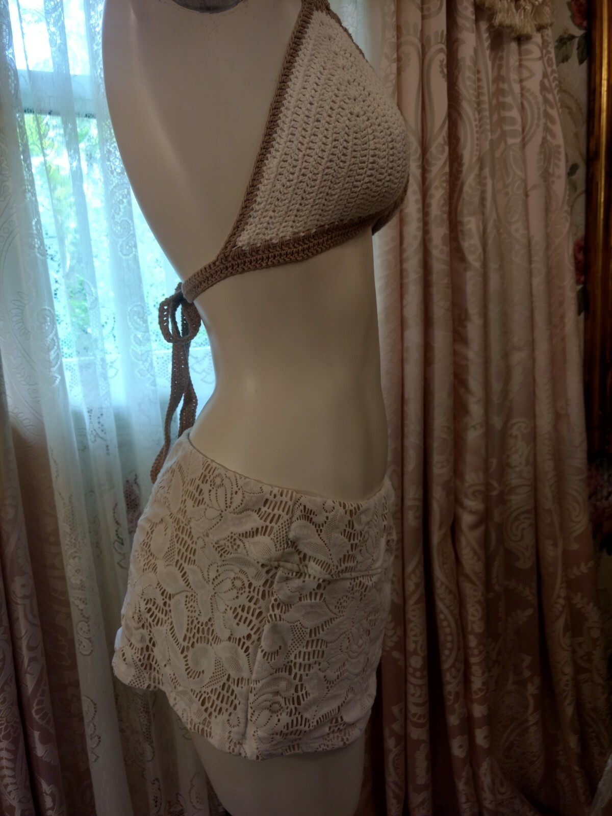 2 piece swimsuit medium - image 2