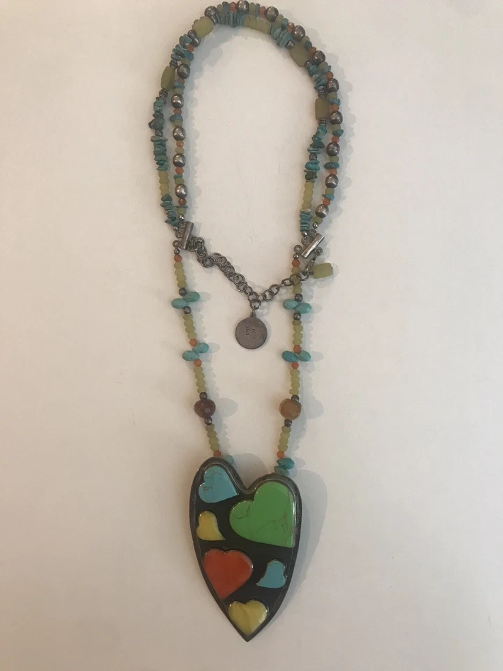 LAYER CHUNKY HEART STATEMENT NECKLACE