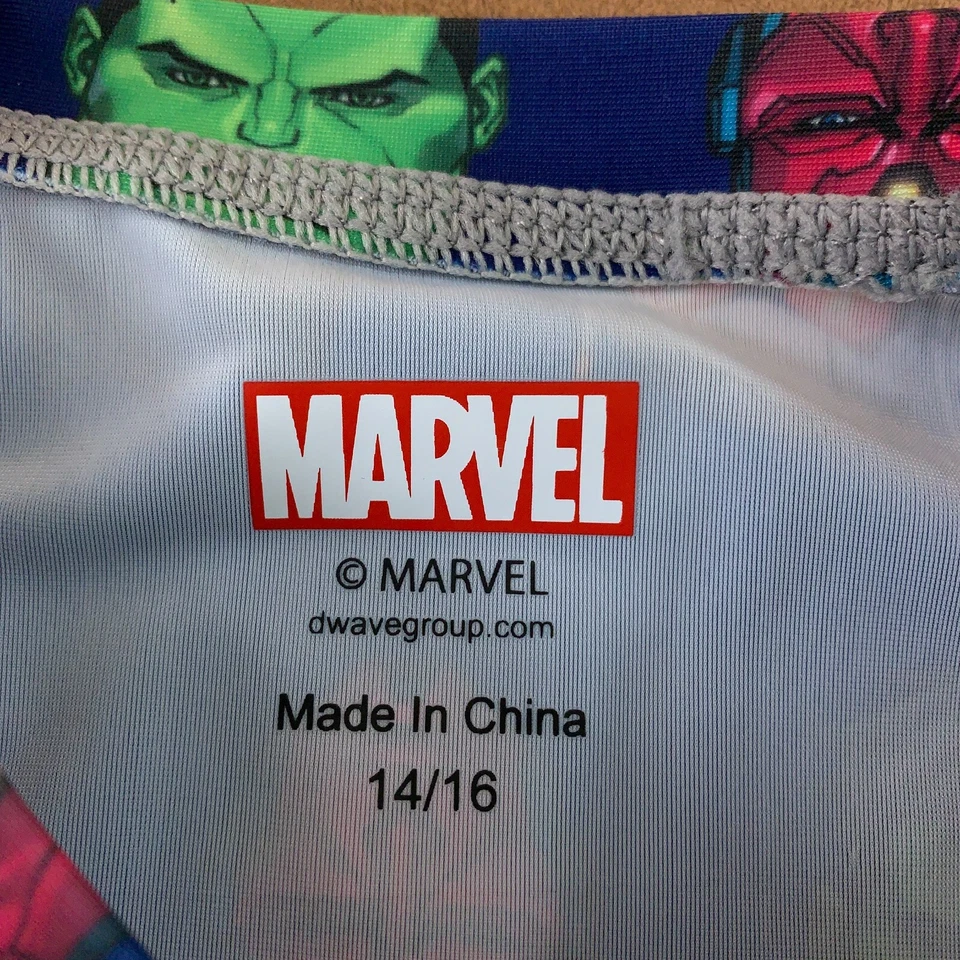Top de natación Marvel para niños talla 14/16 azul gráfico UPF 50+ manga larga protector contra erupciones nuevo con etiquetas Foto 3 de 4