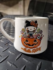 Hello Kitty Halloween Mug Trick Or Treat Pump...