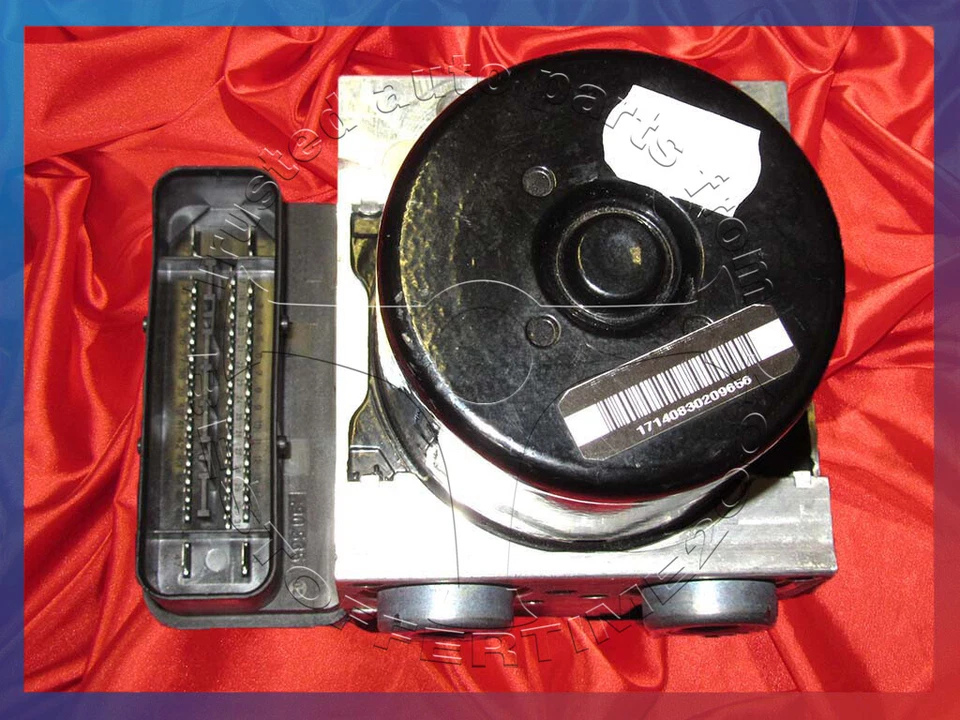 BMW E87 E88 E90 E91 E92 1 3 Series BOMBA ABS DSC ANTIBLOQUEO FRENO ECU CONTROLADOR Foto 4 de 4